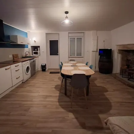 Gite, Chez Jean Nyaraló